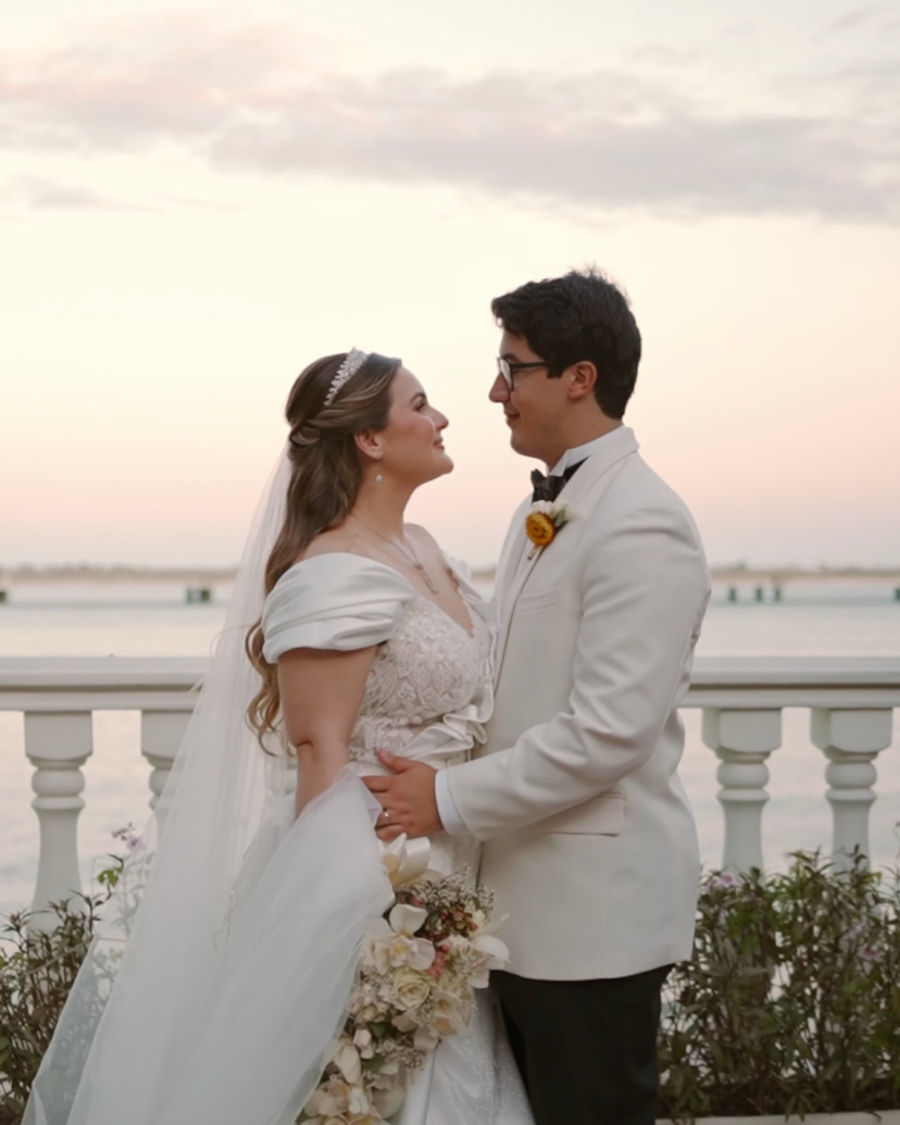 En Rojo Cinema Videographer