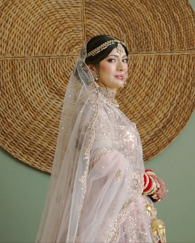 En Rojo Cinema Videographer