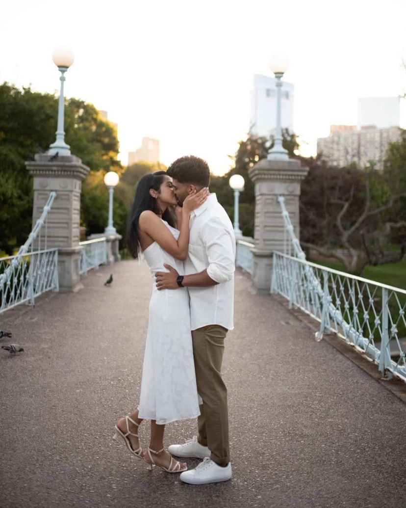 Light and Roses Photographer