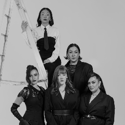 August In Bloom Planner