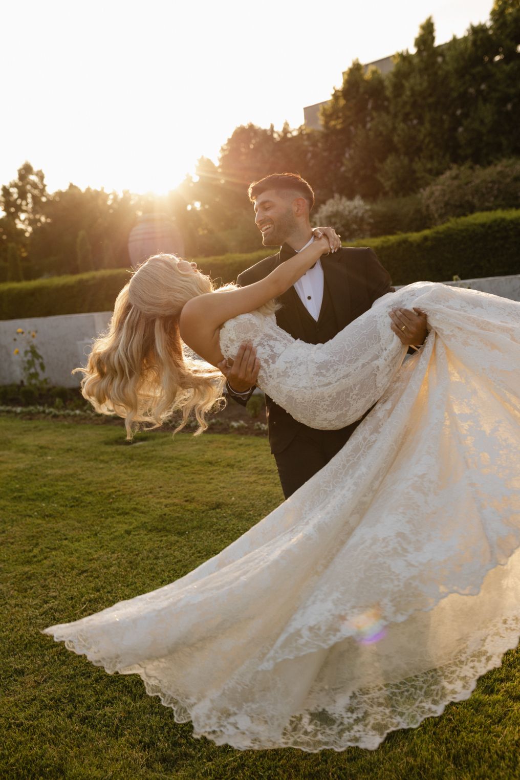 Purple Tree Photographer photo