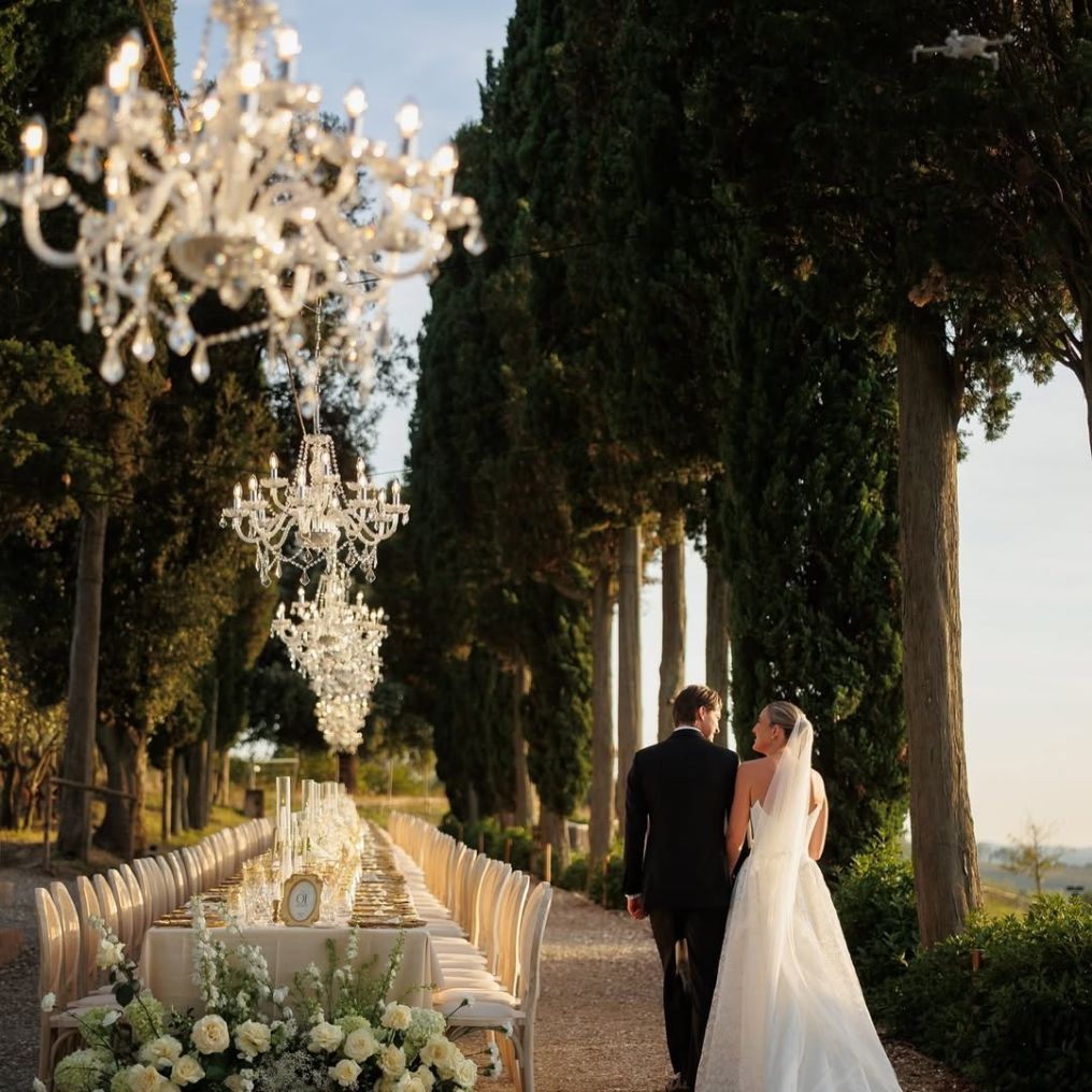 LET'S WED Planner photo