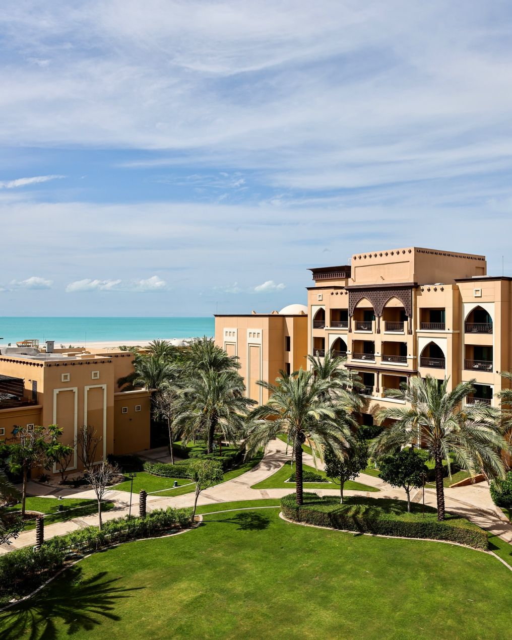 Saadiyat Rotana Resort & Villas