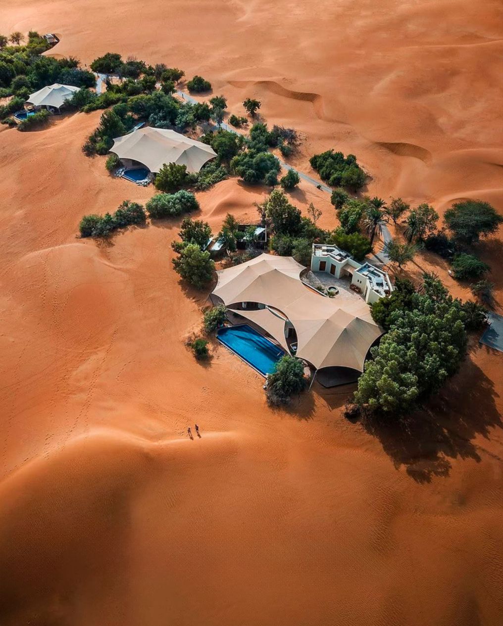 Al Maha Desert Resort & Spa