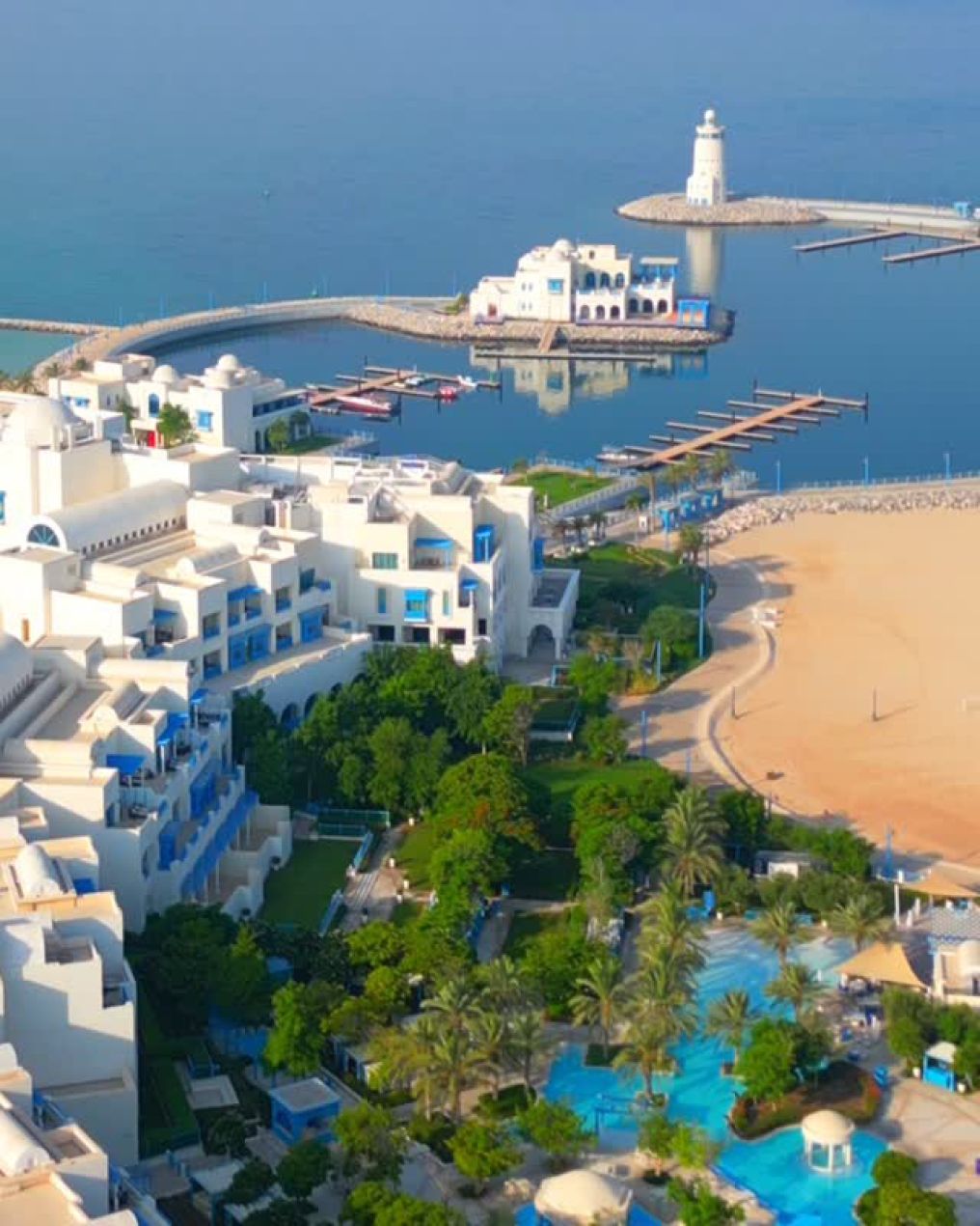 Hilton Salwa Beach Resor