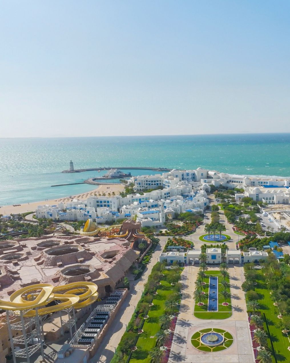 Hilton Salwa Beach Resor