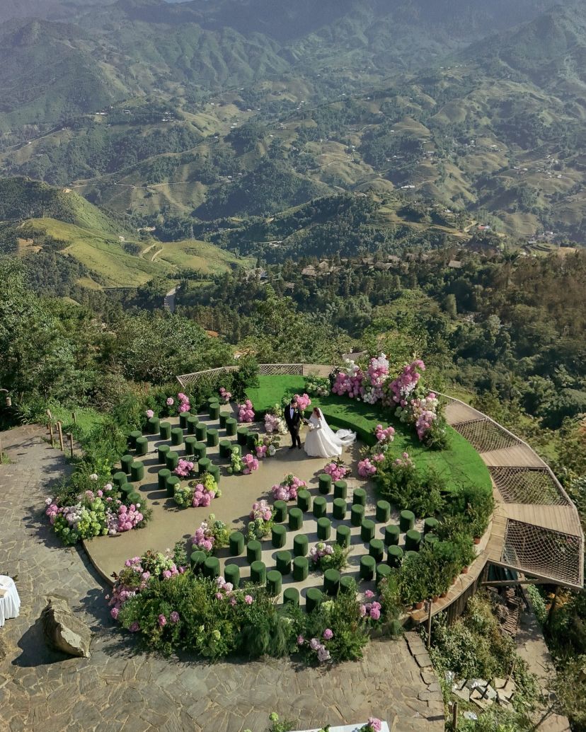 Ville De Mont Mountain Resort Venues