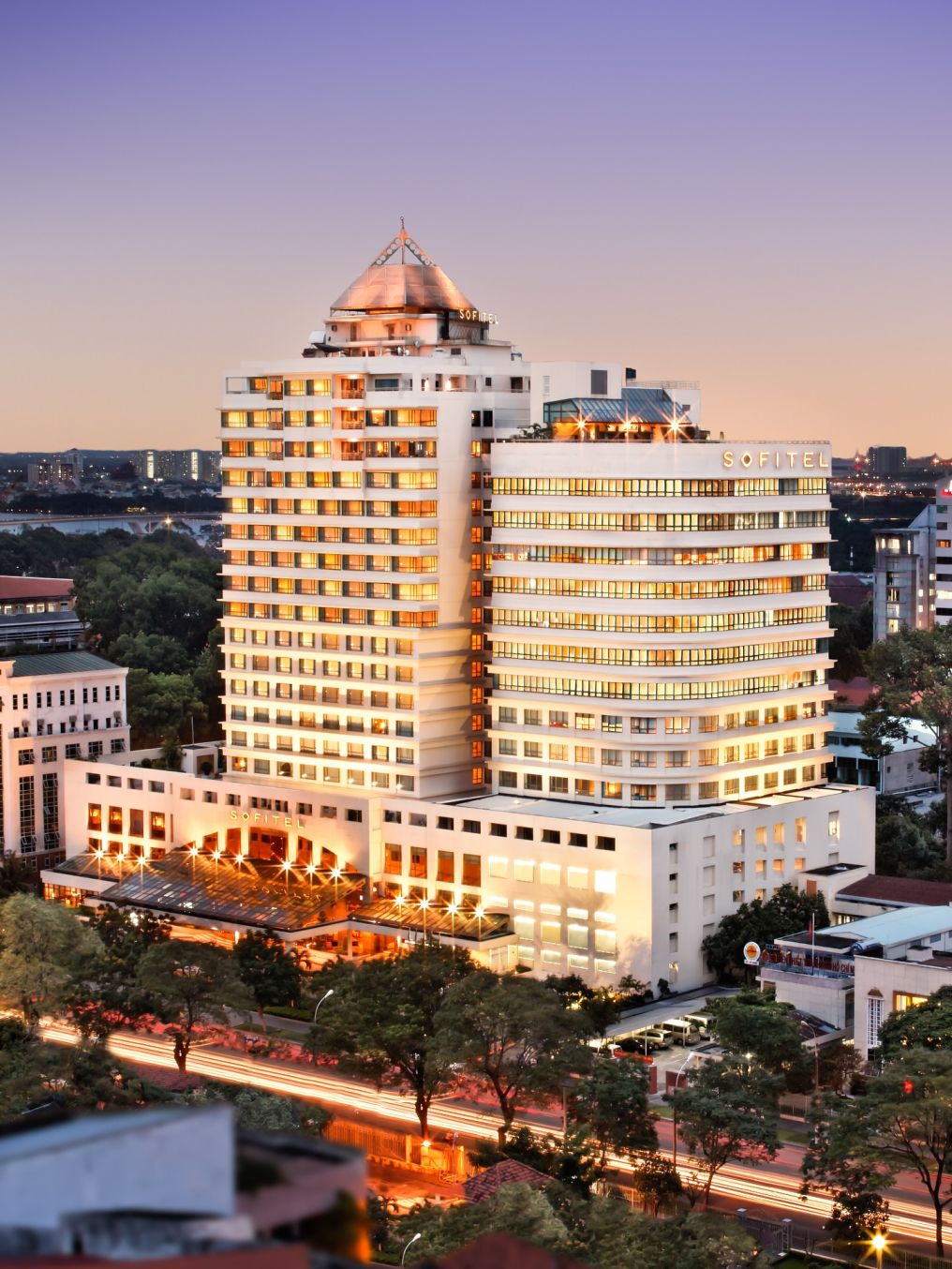 Sofitel Saigon Plaza