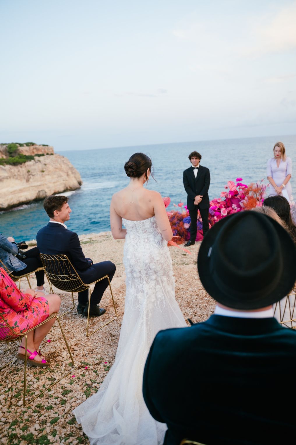 ISABEL KAUS Celebrant Wedding Officiant photo