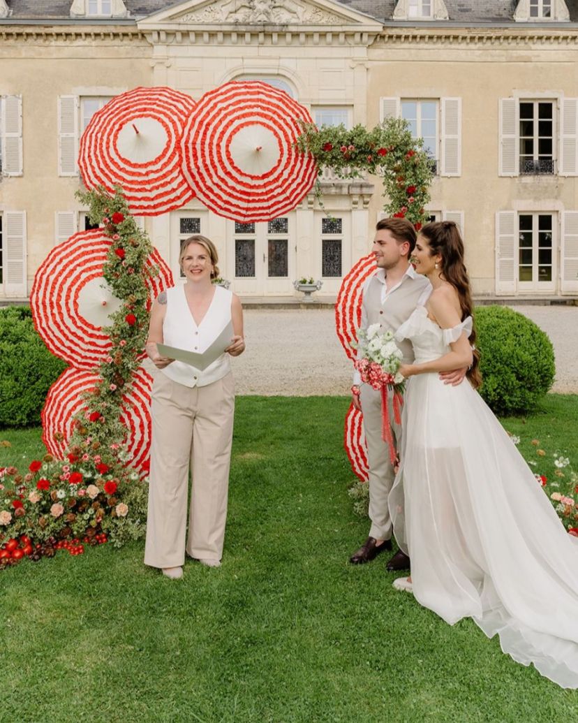 LOVELY WORDS Wedding Officiants