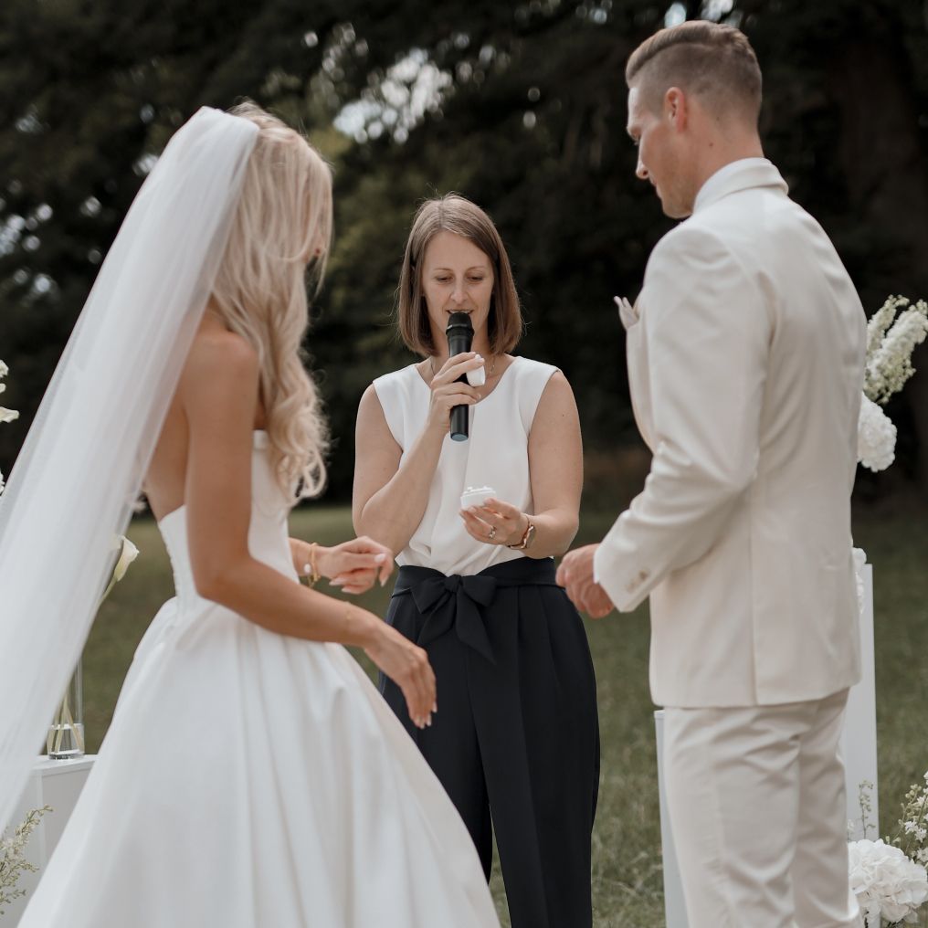 YOUR MOMENT Weddings Wedding Officiant photo