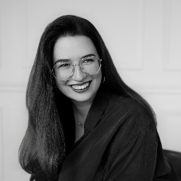 Maë Sistermann Photographer