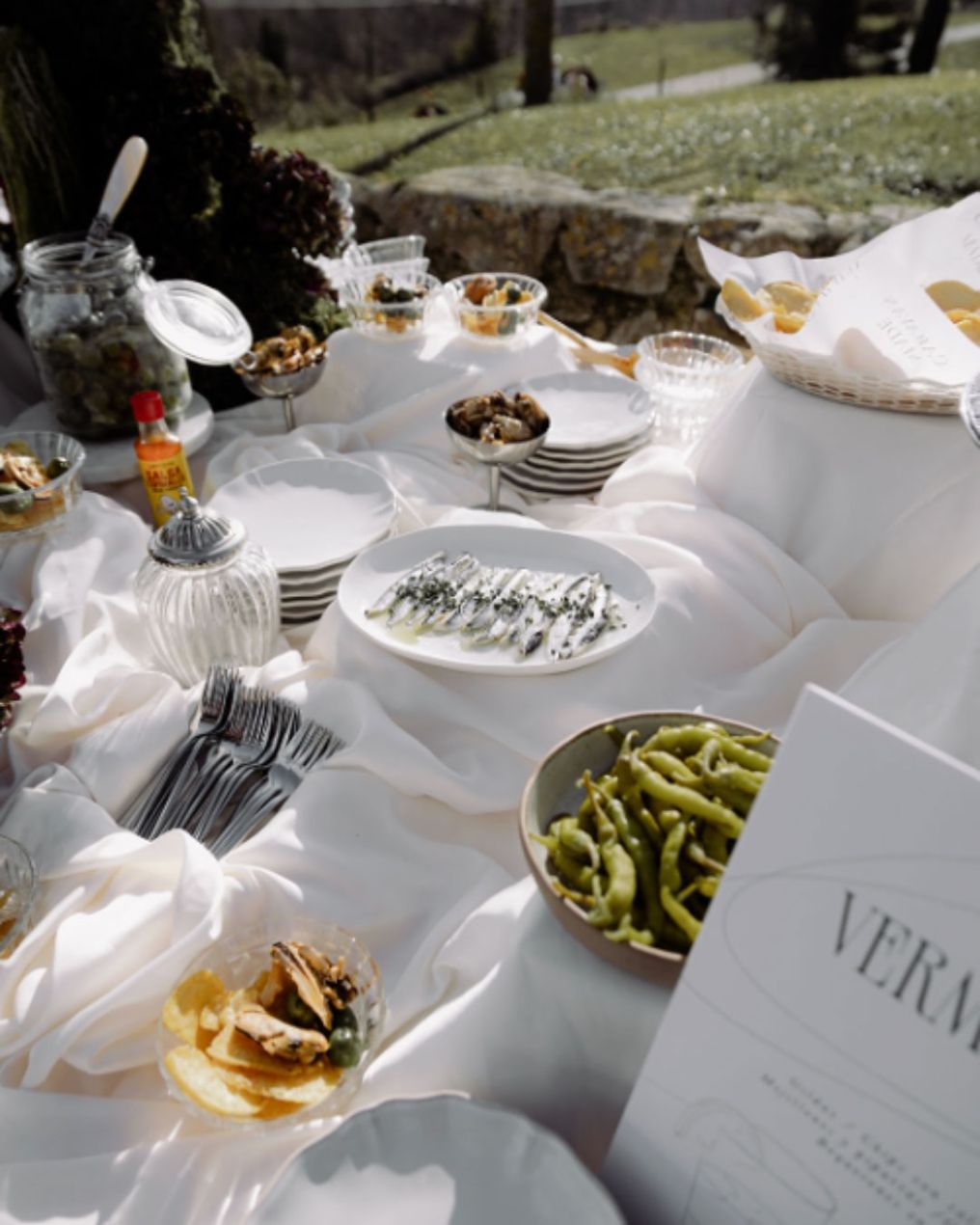 Caravan Made Caterer photo