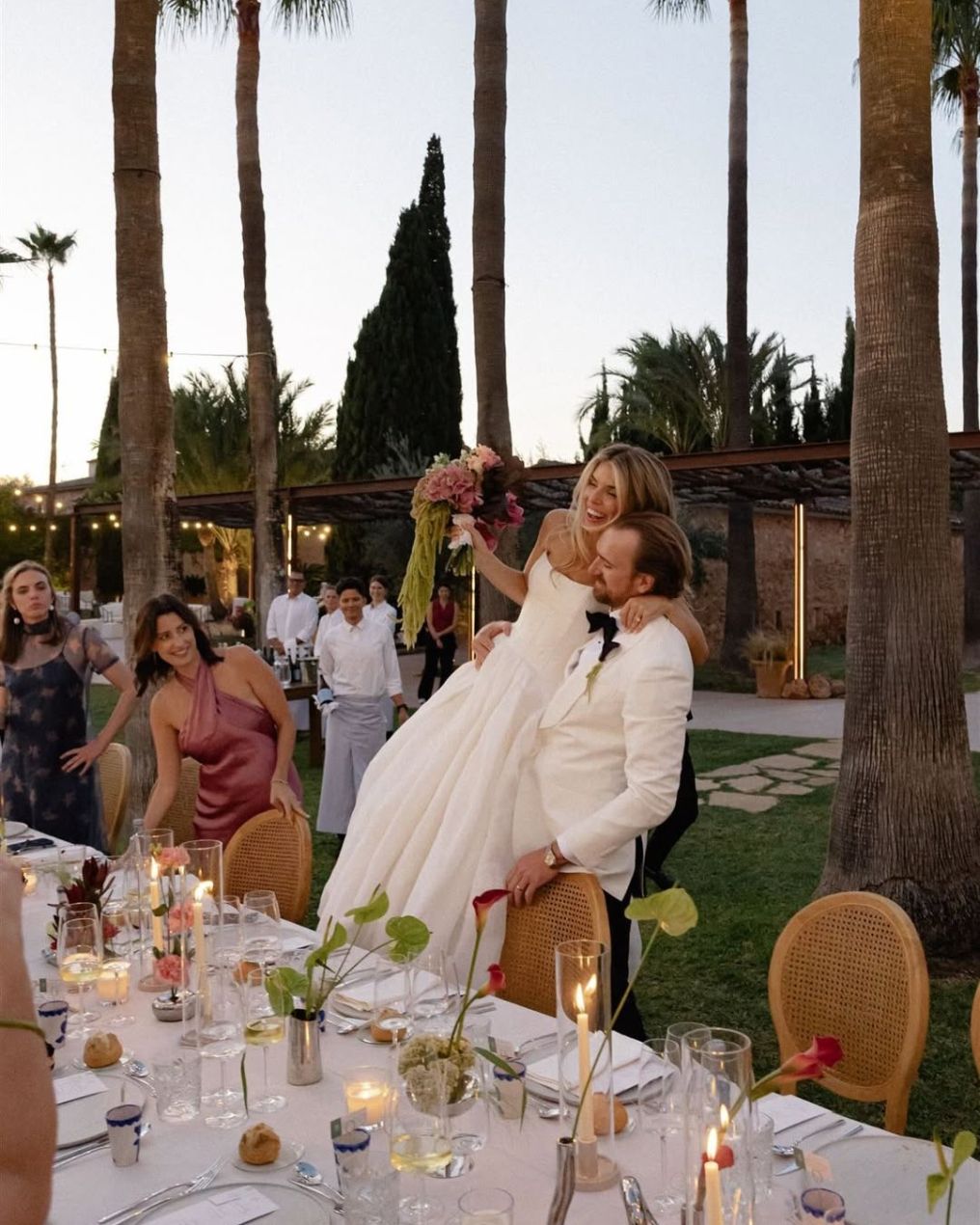 Lovebirds Mallorca Planner photo