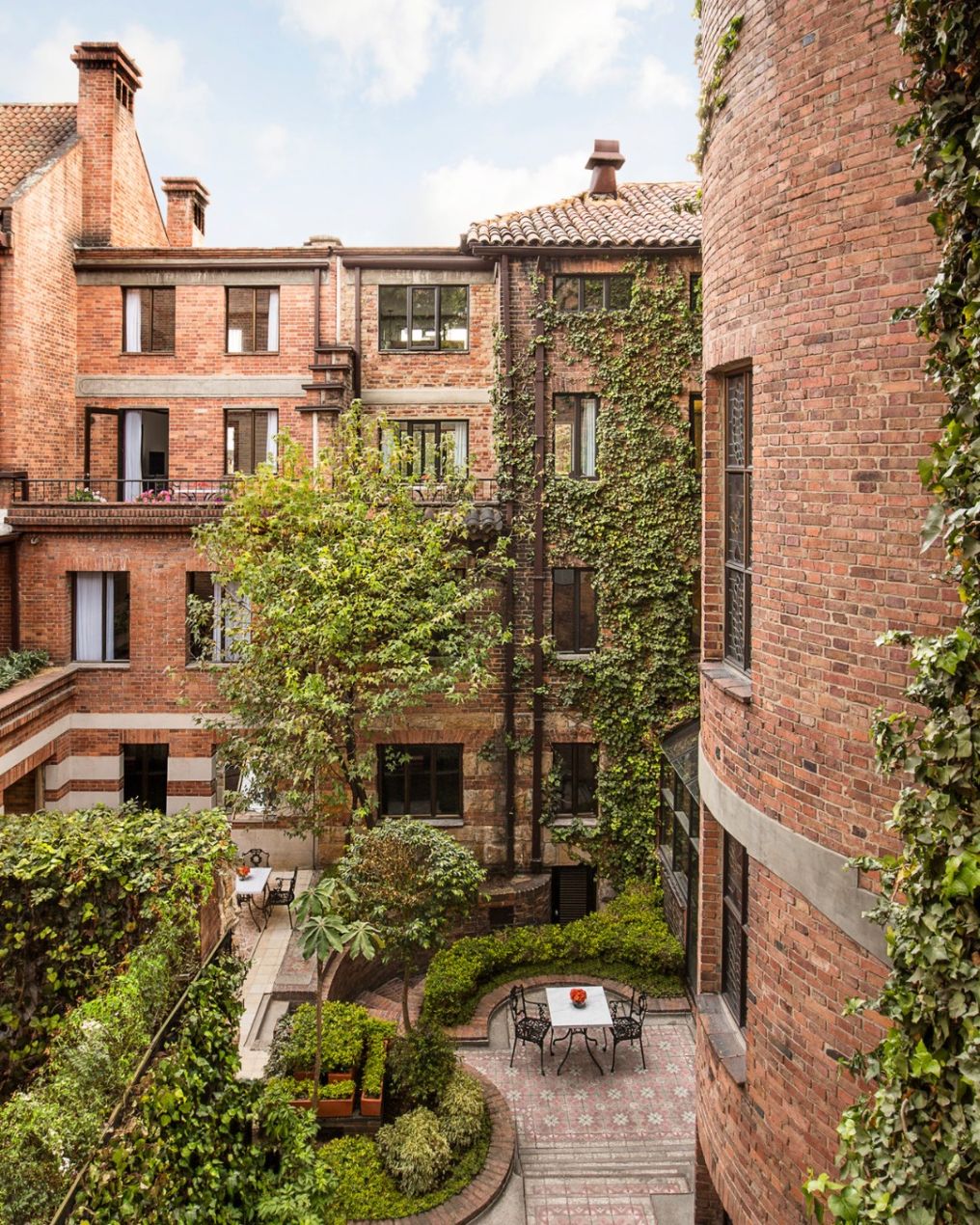 Four Seasons Hotel Casa Medina