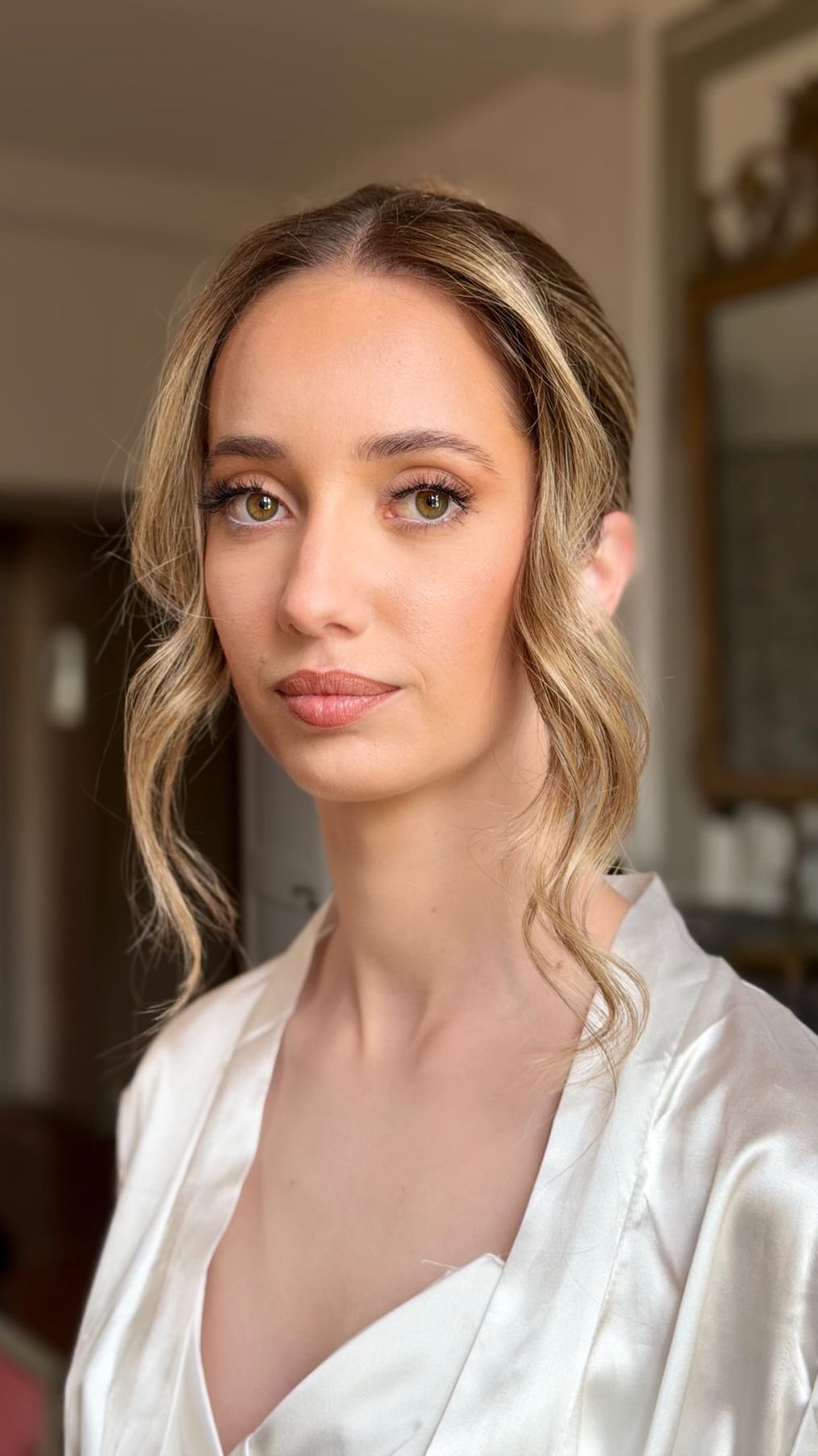 Agathe H. Makeup Artist photo