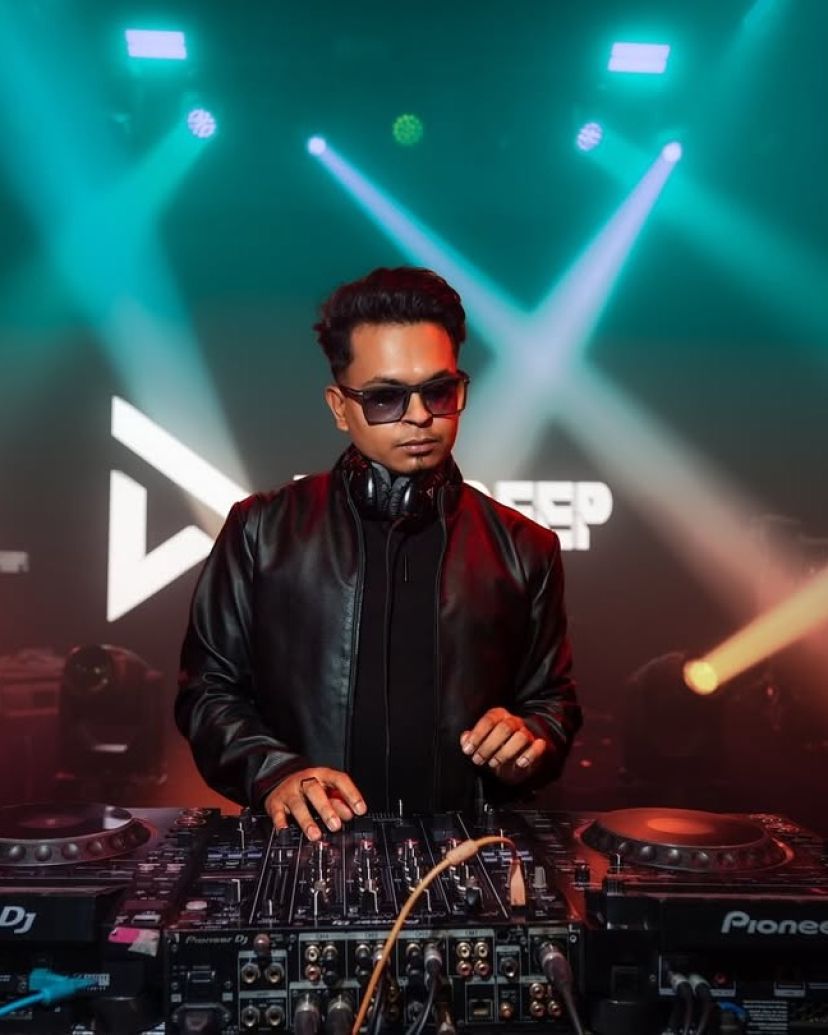 VDJ DEEP Djs