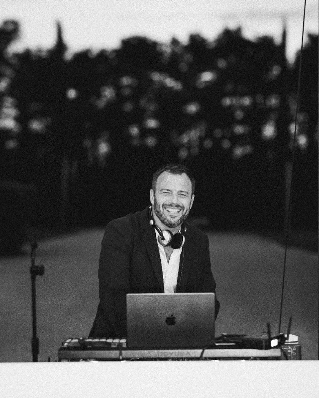 Thomas Dusseune DJ photo