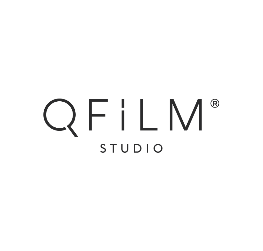 QFILM Studio Photographer