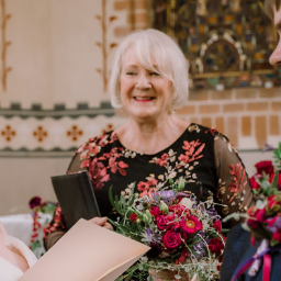 Yvonne Beck Bilingual Celebrant