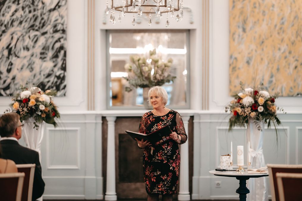 Yvonne Beck Bilingual Celebrant