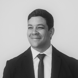 Luis Tovar