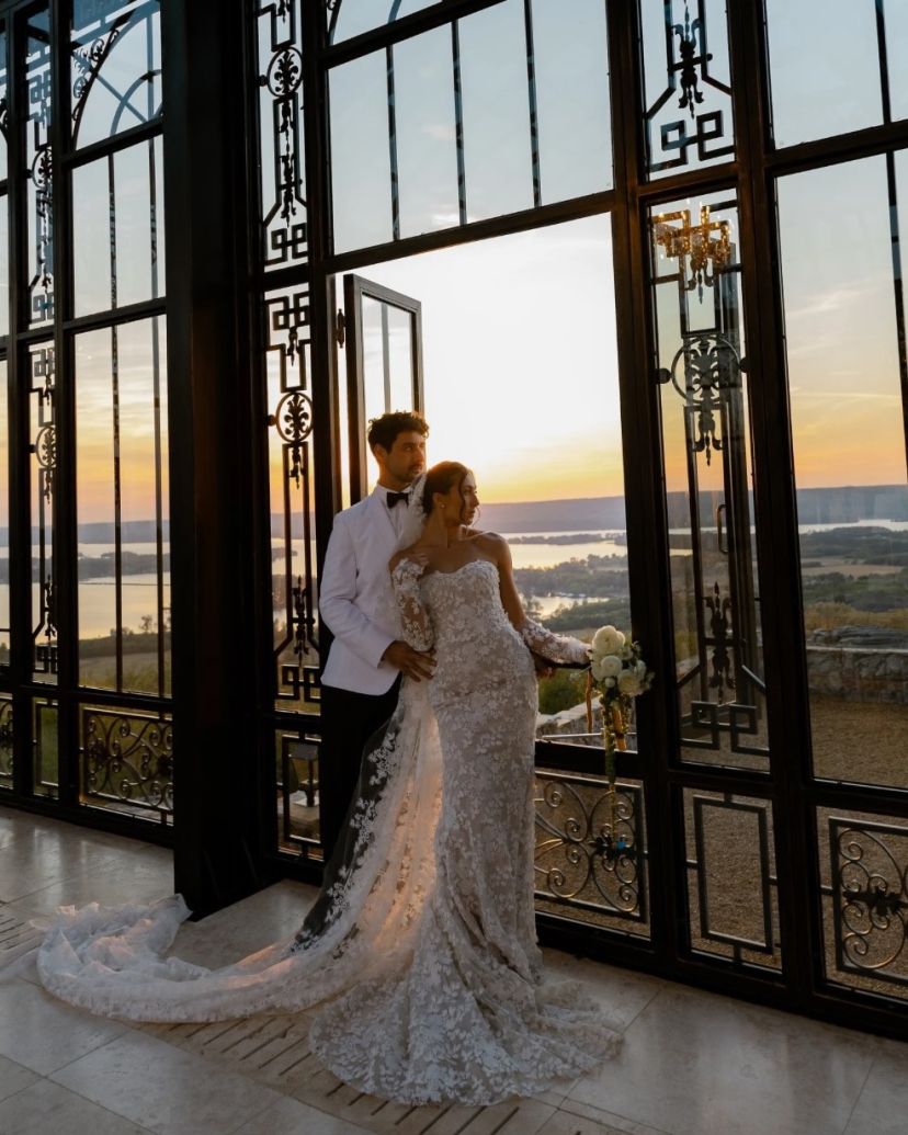 Frame by Two Photographer