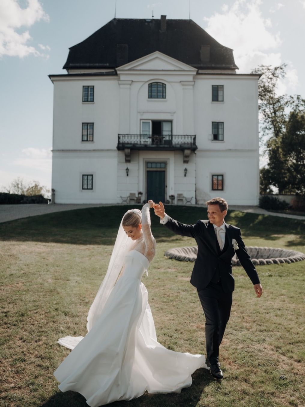 The CLICK. Wedding Photographer photo
