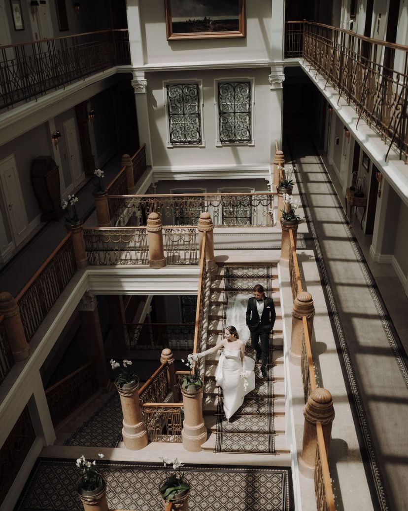 The CLICK. Wedding Photographer
