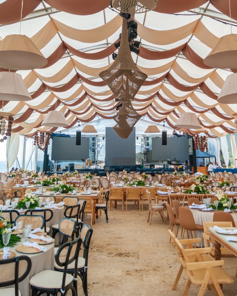 Caro Odreman Gerencia de Eventos y Bodas Planner