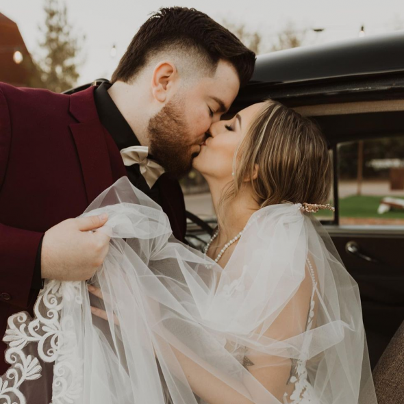 Madeleine Halla Photographer