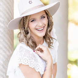 Hannah Charis Photographer | Reviews