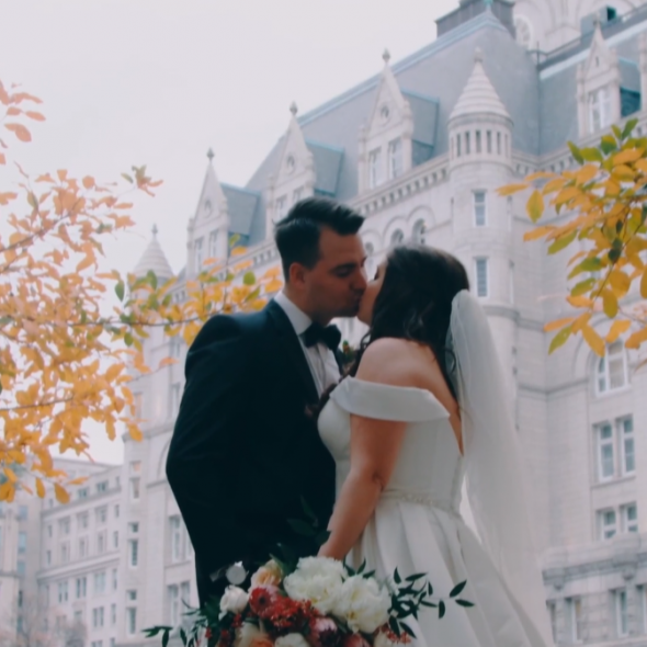 Little Robin Wedding Story Videographer Little Robin Wedding Story Videographer