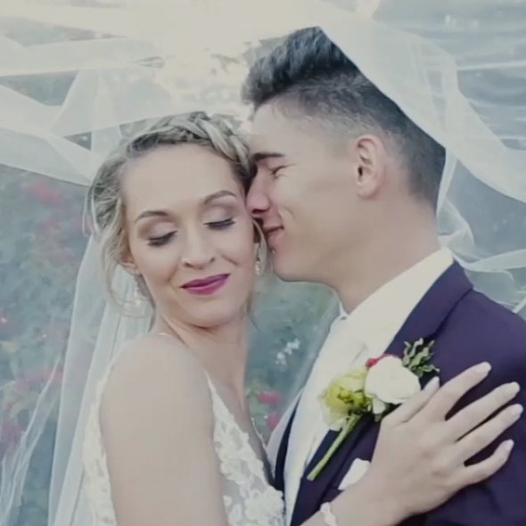 Little Robin Wedding Story Videographer Little Robin Wedding Story Videographer