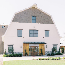Oak + Ivy Venue | About