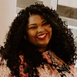 D'Isjah Lyons Photographer | Reviews