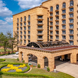 The Las Colinas Resort Venue | Reviews