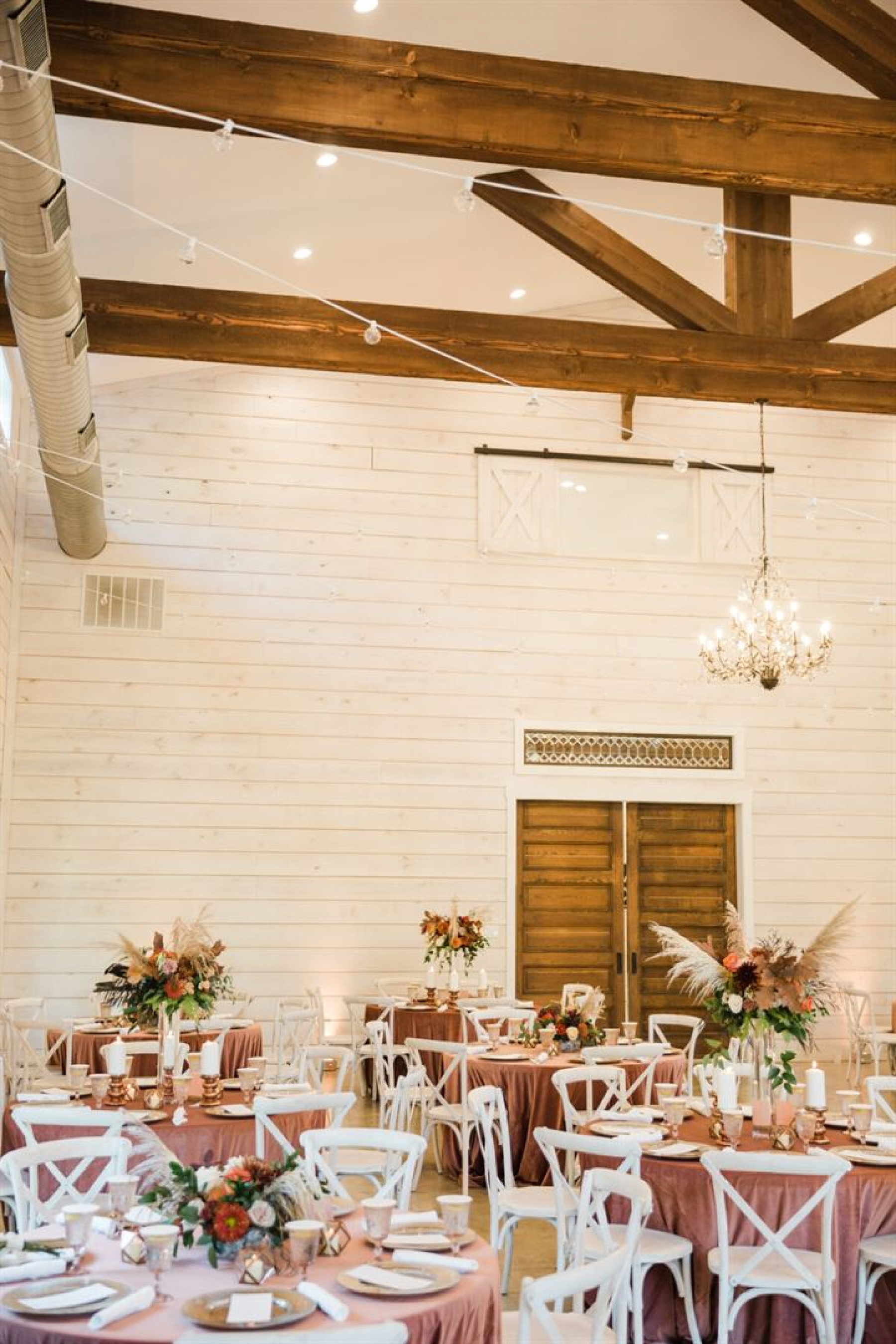 The Establishment Barn Wedding Venue in Dallas ❤️ Portfolio, image size:1800x2700