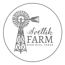 Svetlik Farm Venue | About