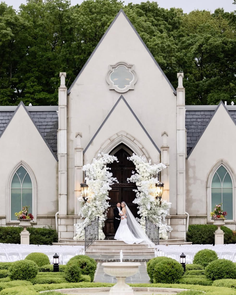 Charming Images Photographer Charming Images Photographer