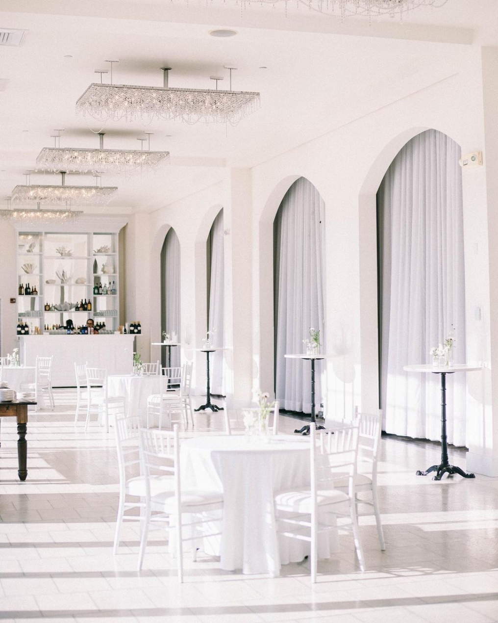 Belle Mer: A Longwood Venue
