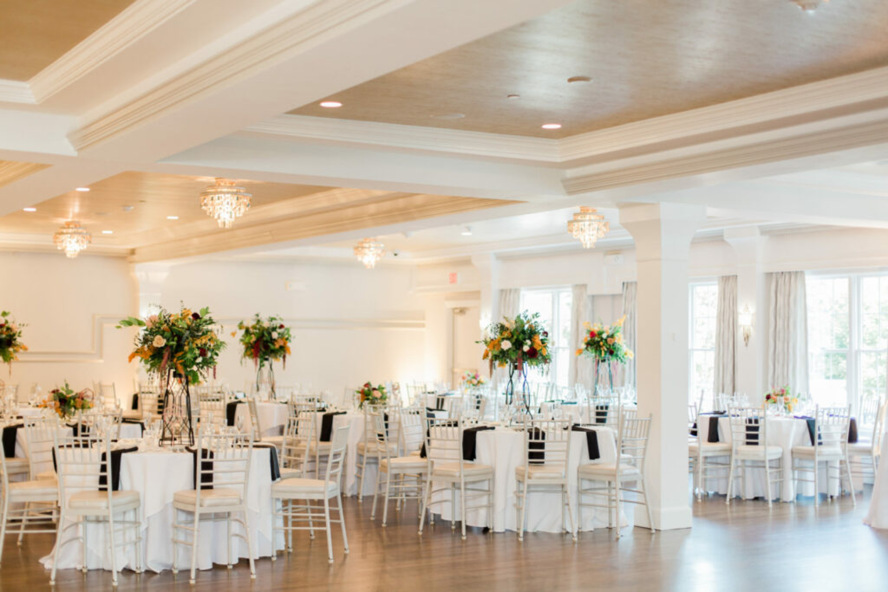 Publick House Wedding | Danyel Stapleton Photography, image size:1800x1200