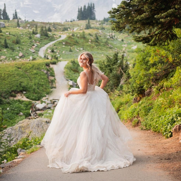 Valiris Photography Photographer