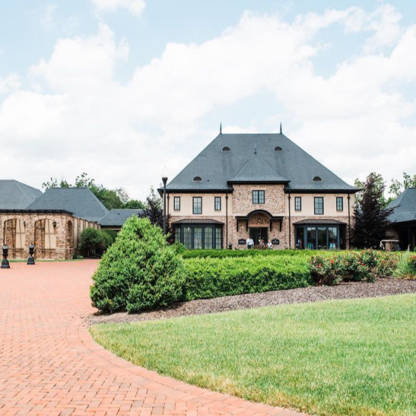 Pinnacle Golf Club Venues