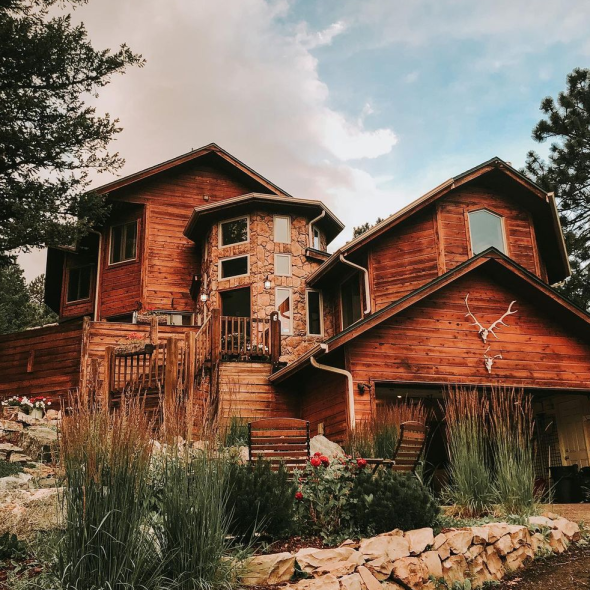 Juniper Mountain House Venues