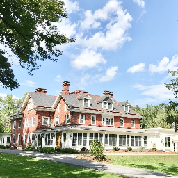 Cameron Estate Inn