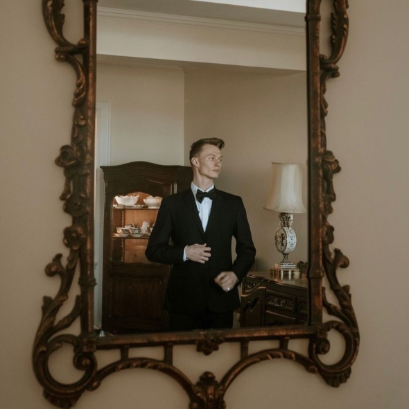 M. Vivre Photographer