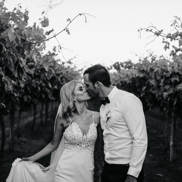 WhiteWall Weddings Photographer