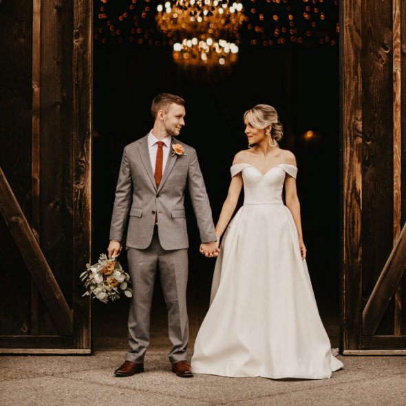 Luna + Lion Photo Co  Photographer