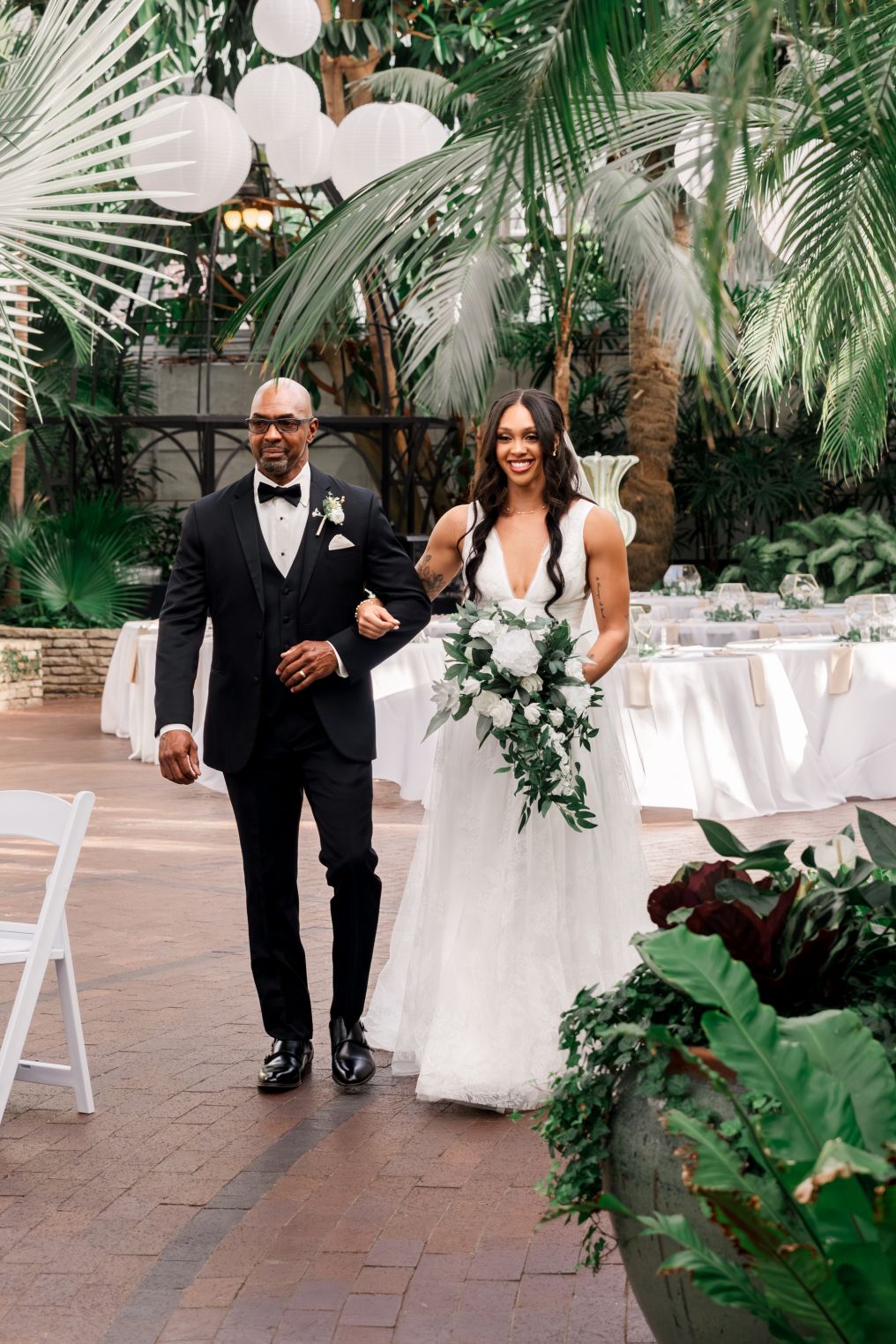 Isolda Marie Tilson | ModWedding Studios Photographer photo